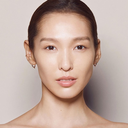 The Invisible Touch Liquid Foundation