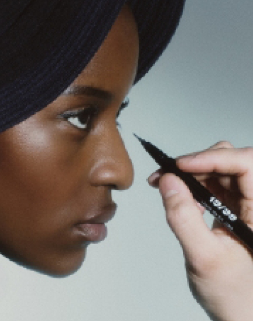 19/99 Liquid Eyeliner - Black