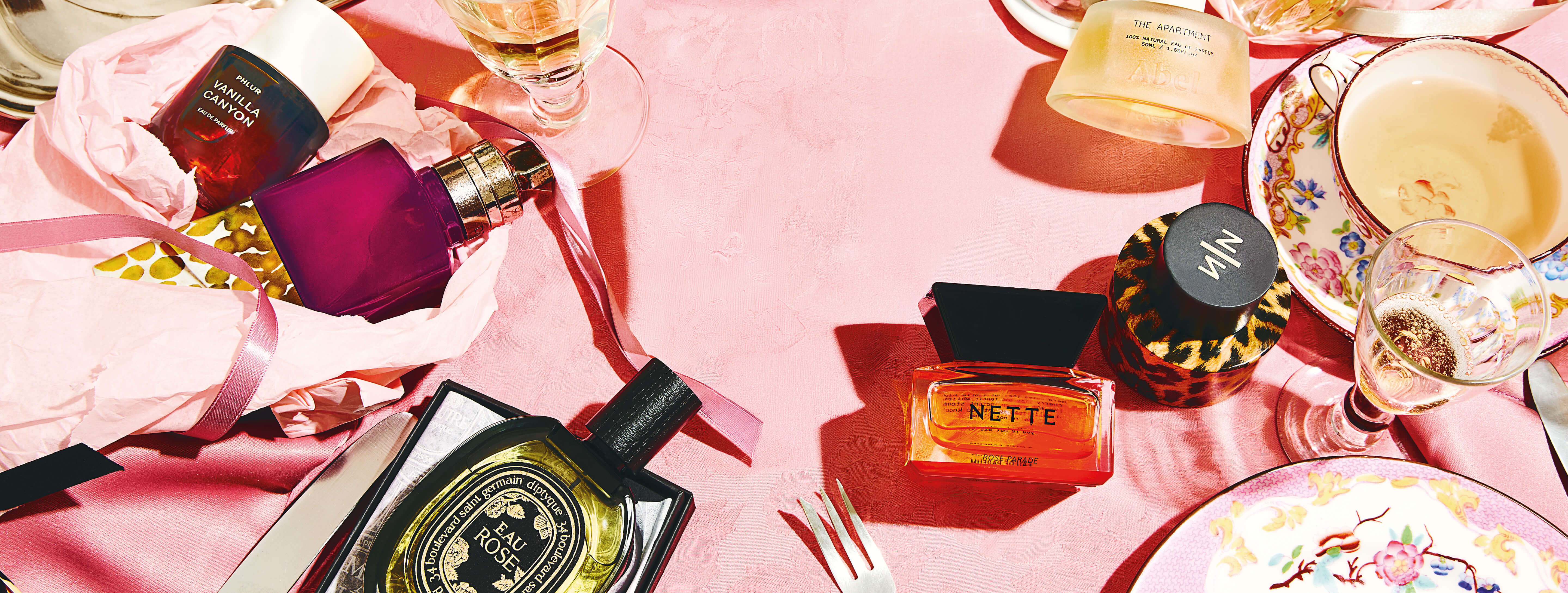 THE ULTIMATE GIFT GUIDE