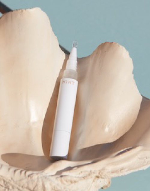 MINT by Dr. Mintcheva Hollywood Smile Whitening Pen