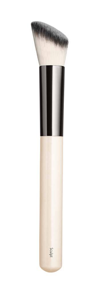 Chantecaille - Sculpting Brush - Contouring brush