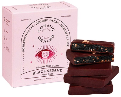 Cosmic Dealer Black Sesame & Chaï nut butter chocolate box