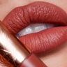 CHARLOTTE TILBURY AIRBRUSH FLAWLESS LIP BLUR WALK OF NO SHAME BLUR