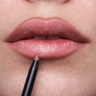 Kess Berlin Soft Shape Lip Liner Marrone neutro