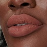 lisa eldridge VELVETEEN LIQUID LIP COLOUR الشؤون الخارجية