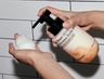 HELLO KLEAN Press Reset Anti-Dryness Body Wash 400ml