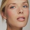 Miild Skin Glow Tinted Beauty Balm 02 Soft Coral